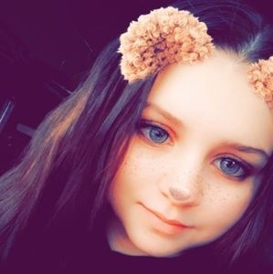 Meet your Posher, Rayn